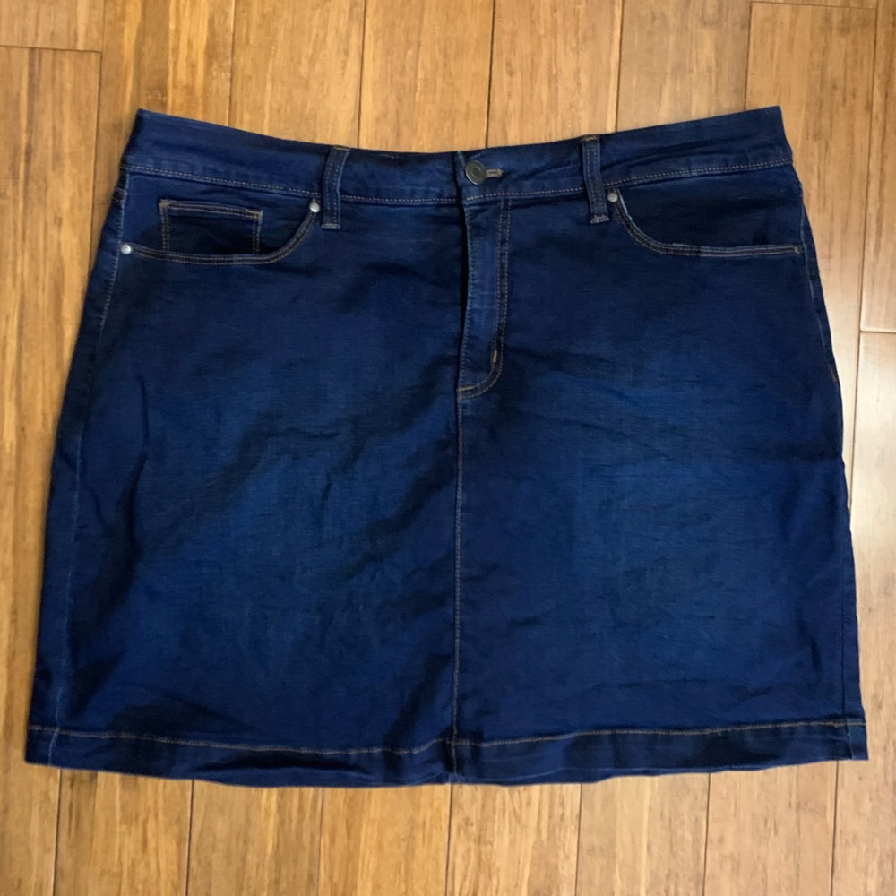 Croft & Barrow Classic Fit Denim Skort - Dark Wash Blue